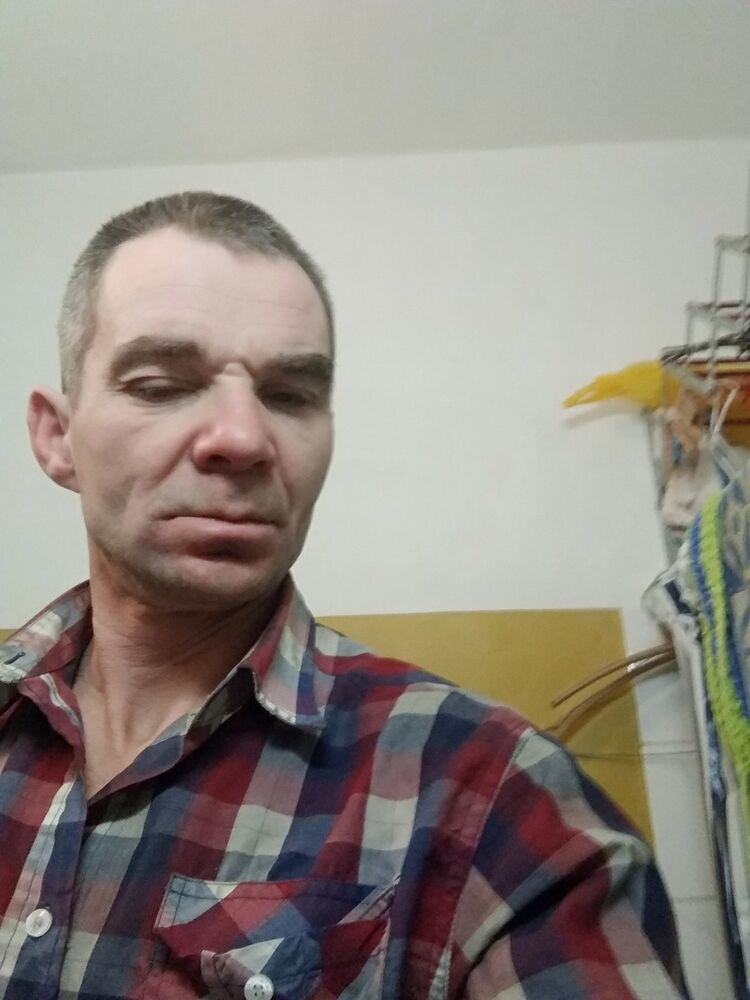  ,   Robert, 48 ,   ,   , c 