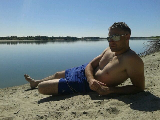  -,   BRONIK, 38 ,   ,   , c 