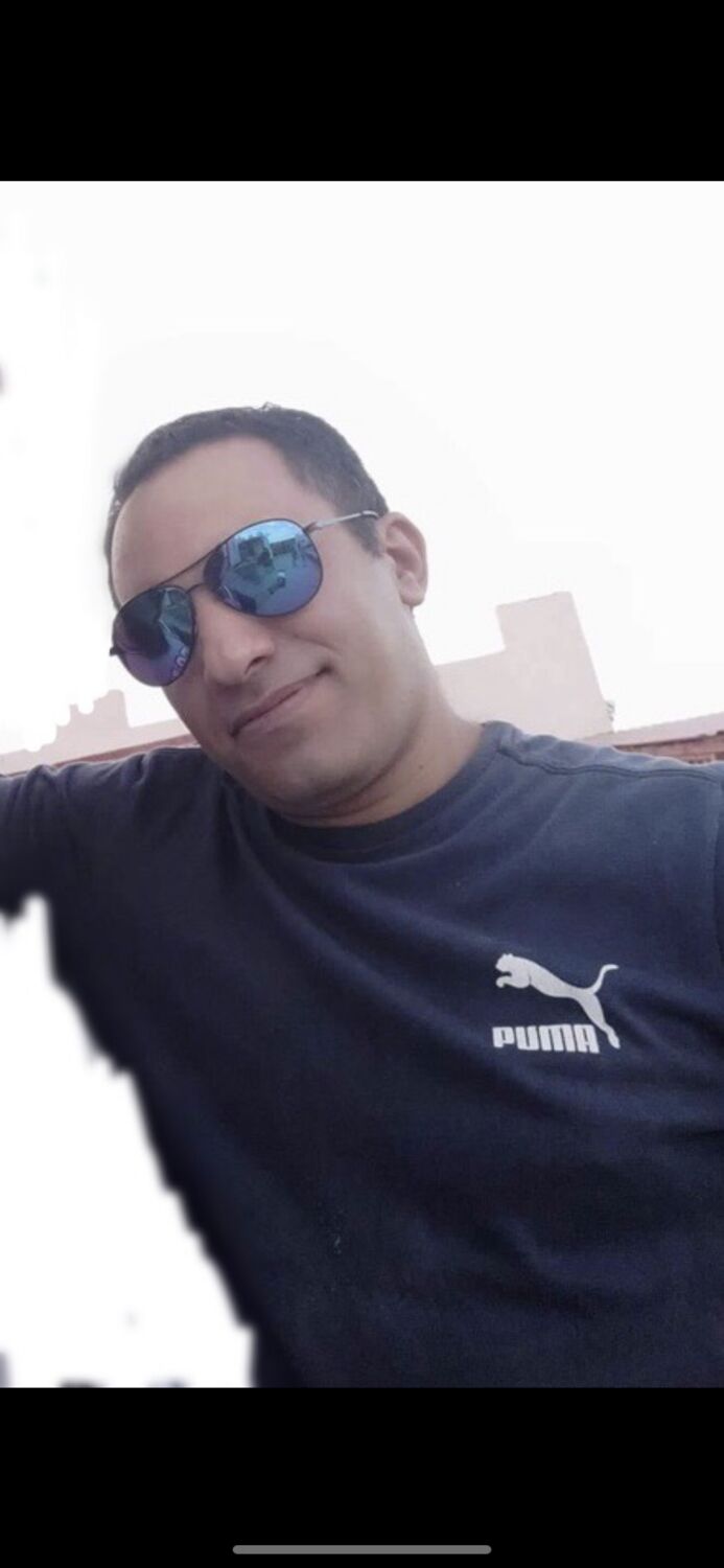  44039173  Sergey, 44 ,    