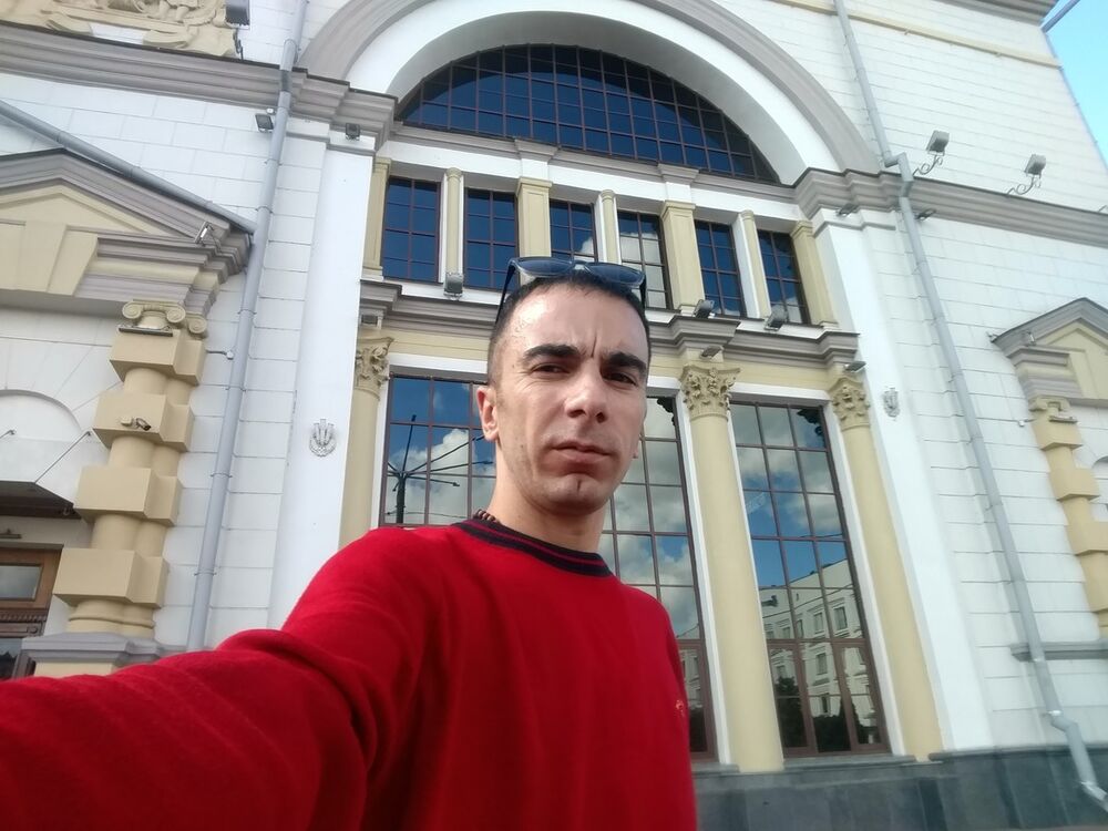  17463693  Giorgi, 40 ,    