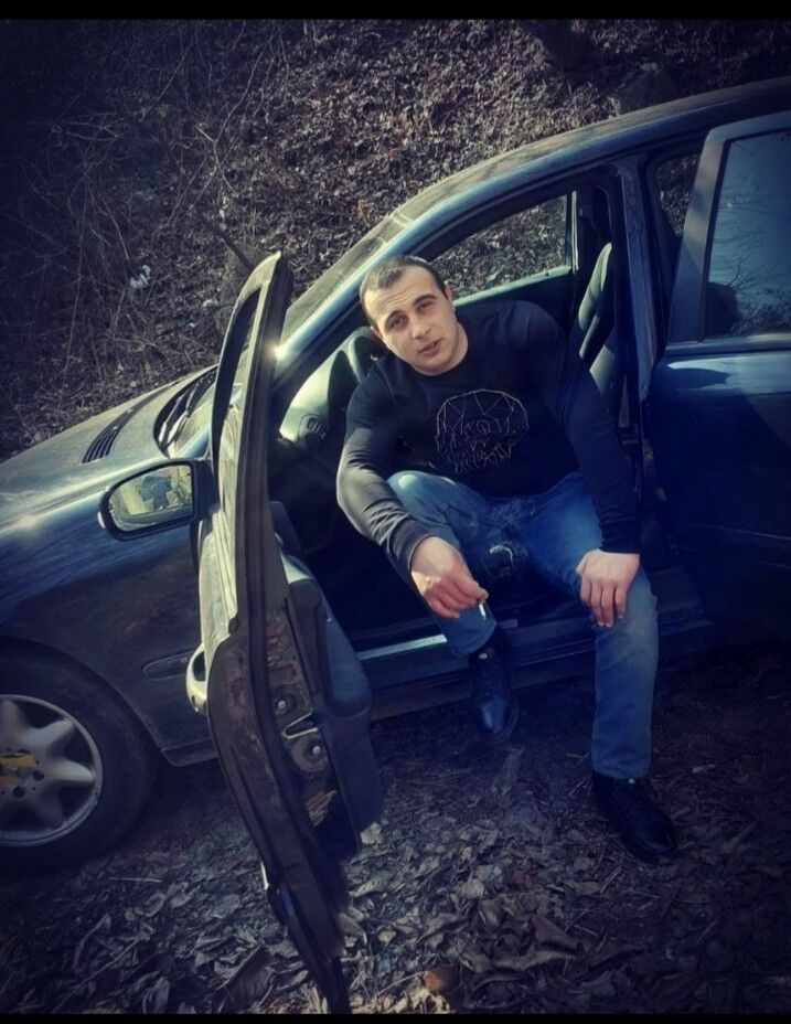  ,   Heno, 28 ,   ,   , c 