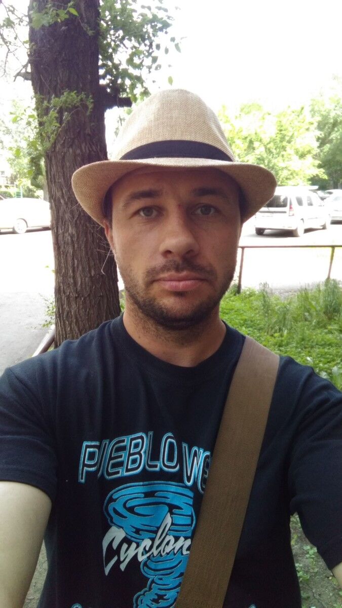  18674423  Alex, 41 ,    -