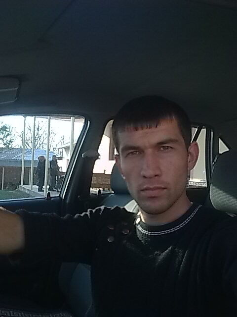  4534383  Jalol, 35 ,    