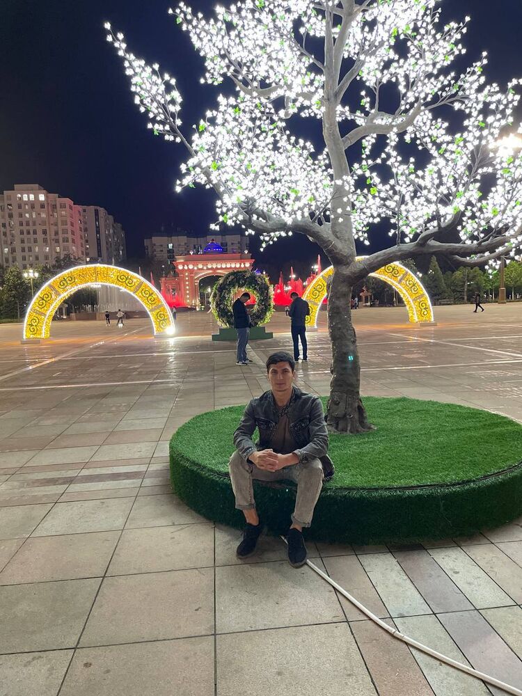  ,   Karomatullo, 22 ,   ,   