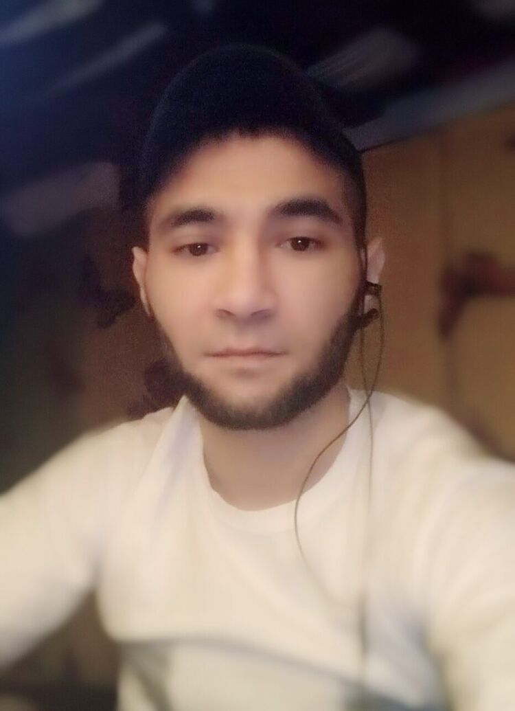  46699043  , 28 ,    