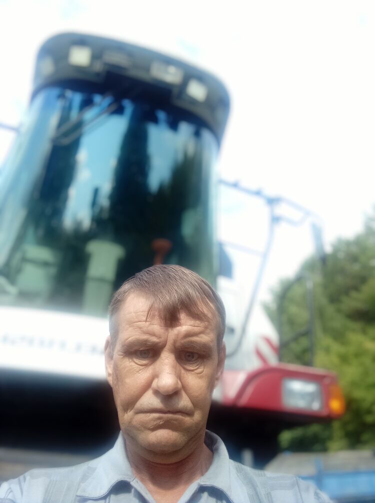  ,   Aleksandr, 45 ,   c 