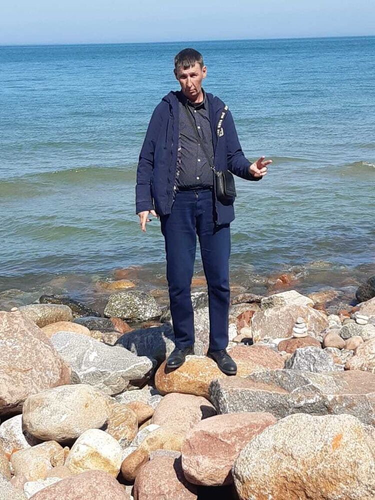  51358983  , 52 ,    