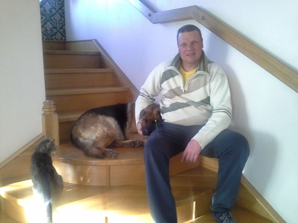  6385143  Oleg, 47 ,    