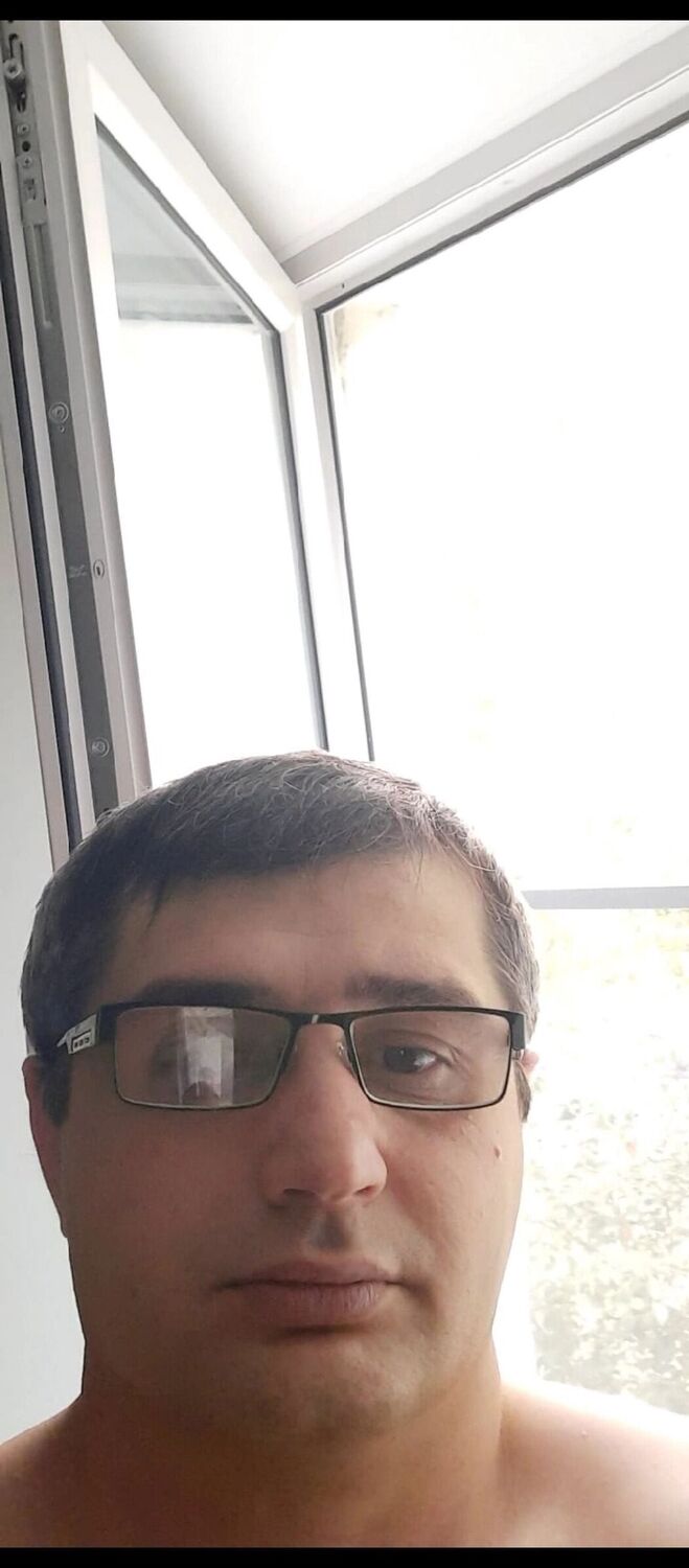  46689063  , 41 ,    