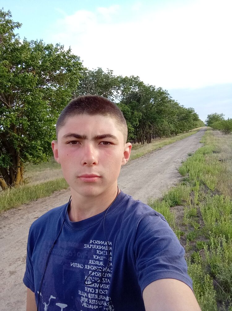  27340233  , 21 ,    