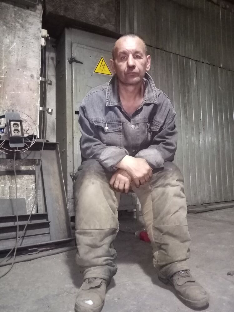  27924963  , 48 ,    