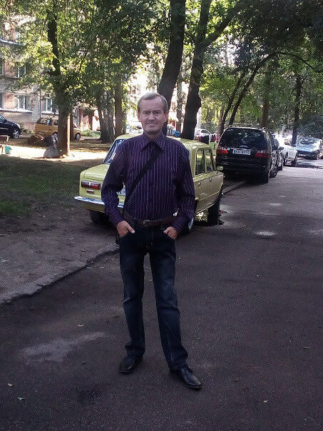  17069563  Aleksej, 47 ,    