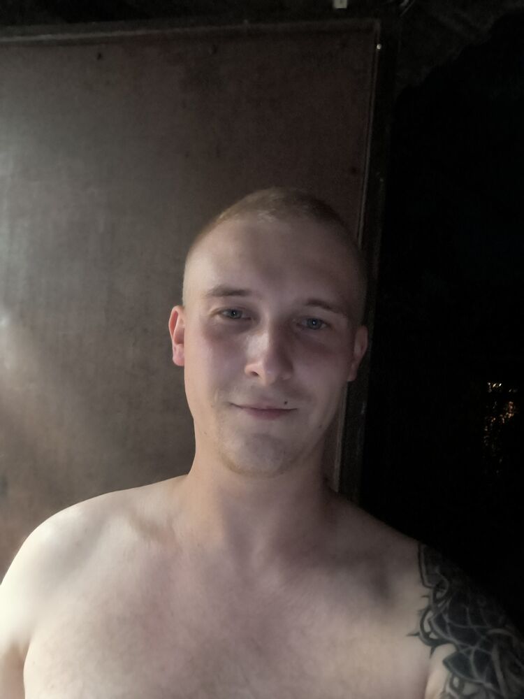  46129503  , 27 ,    