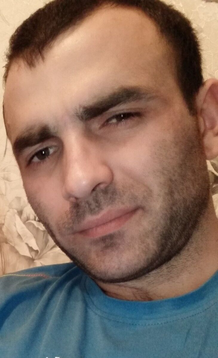  ,   Serhio, 36 ,  