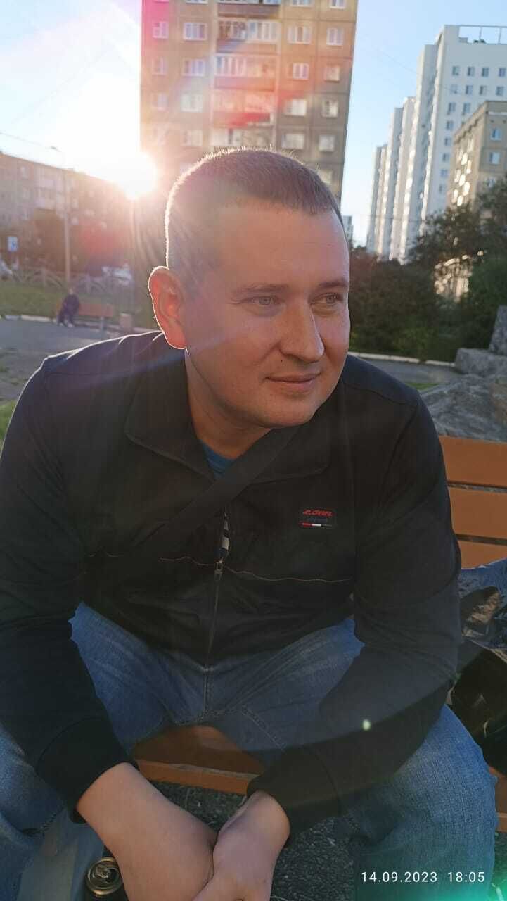  37965383  , 42 ,    