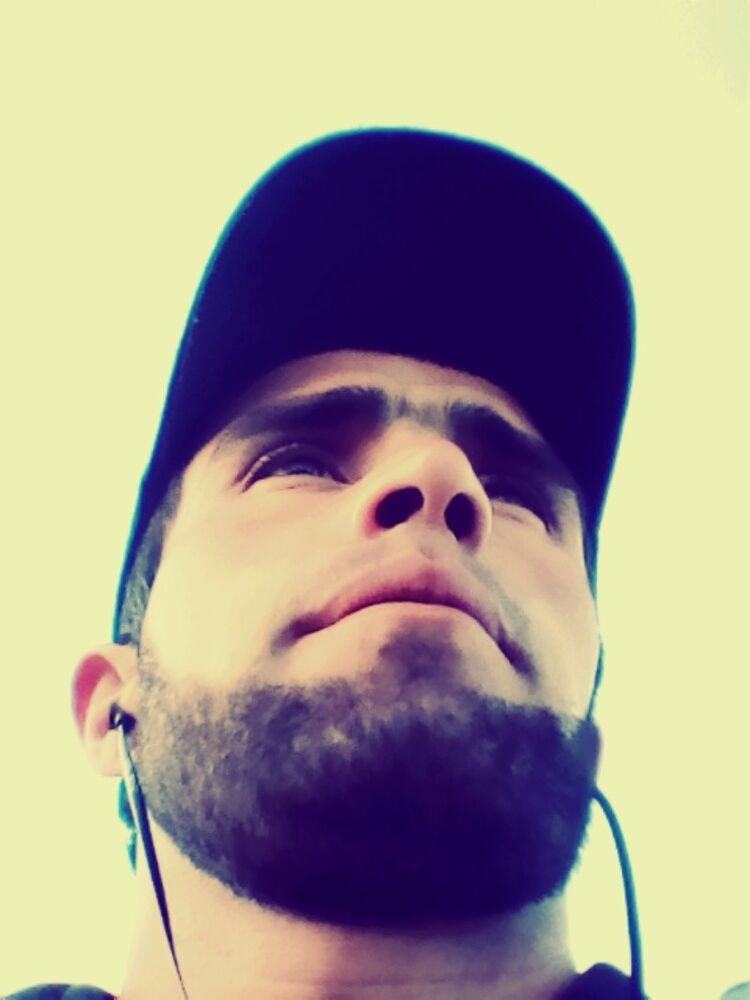  12488123  Islam, 32 ,    