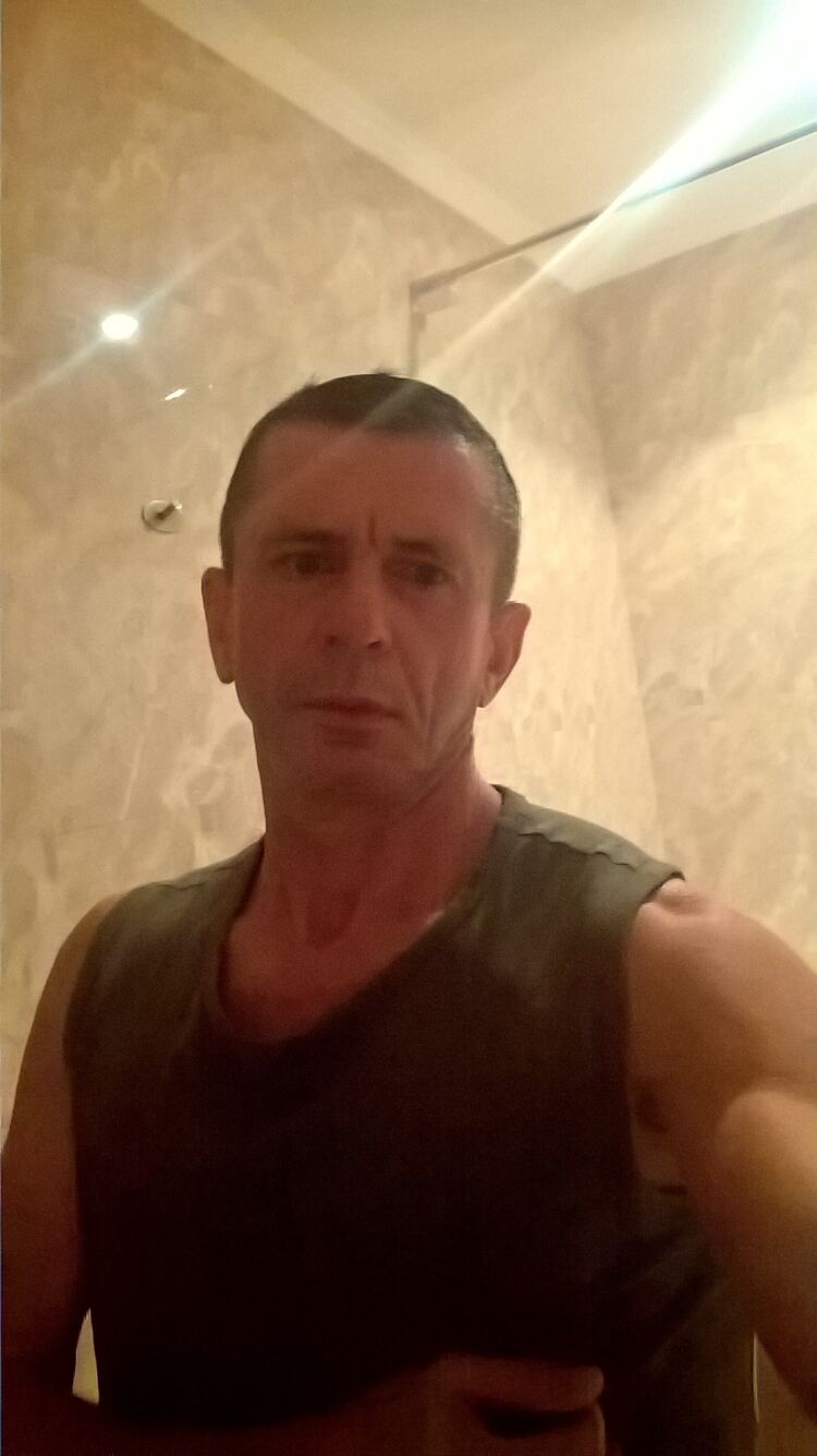  30569373  , 53 ,    