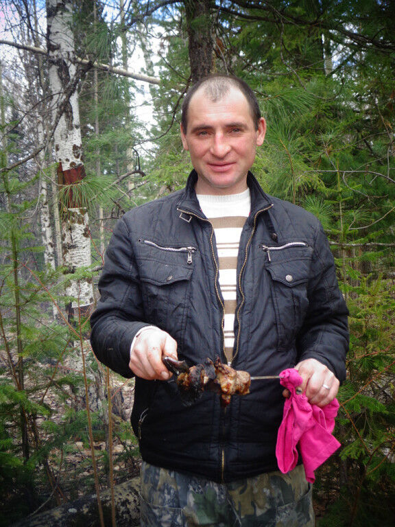 Знакомства Ачинск, фото мужчины АНДРЕЙ, 48 лет, познакомится для флирта, любви и романтики, cерьезных отношений