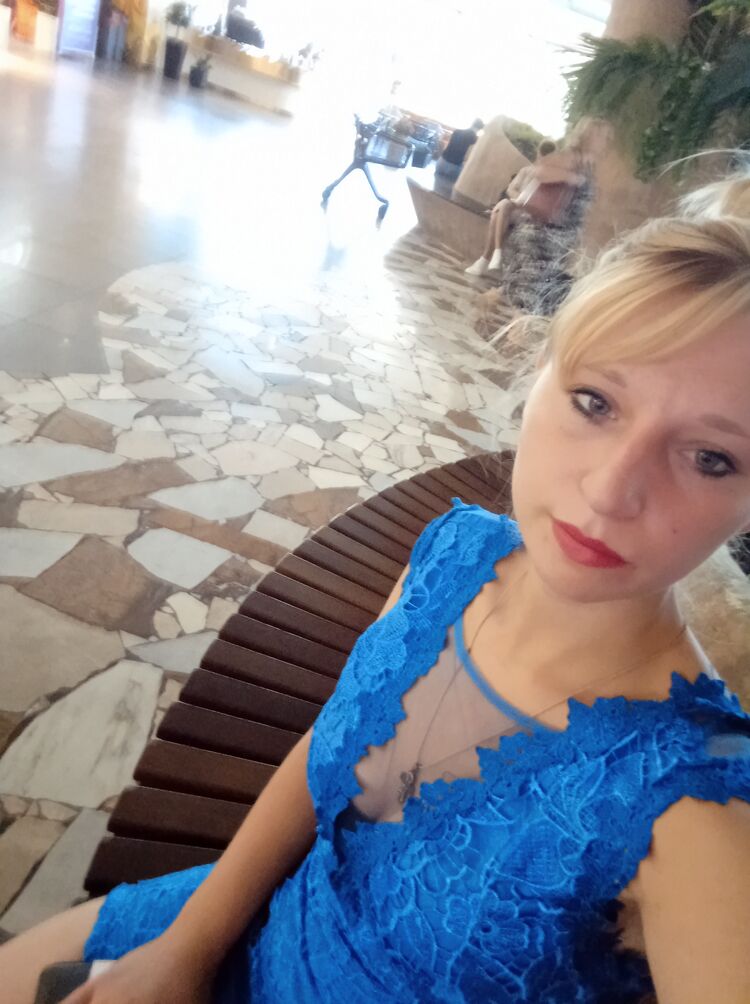  45454723  Irina, 24 ,    