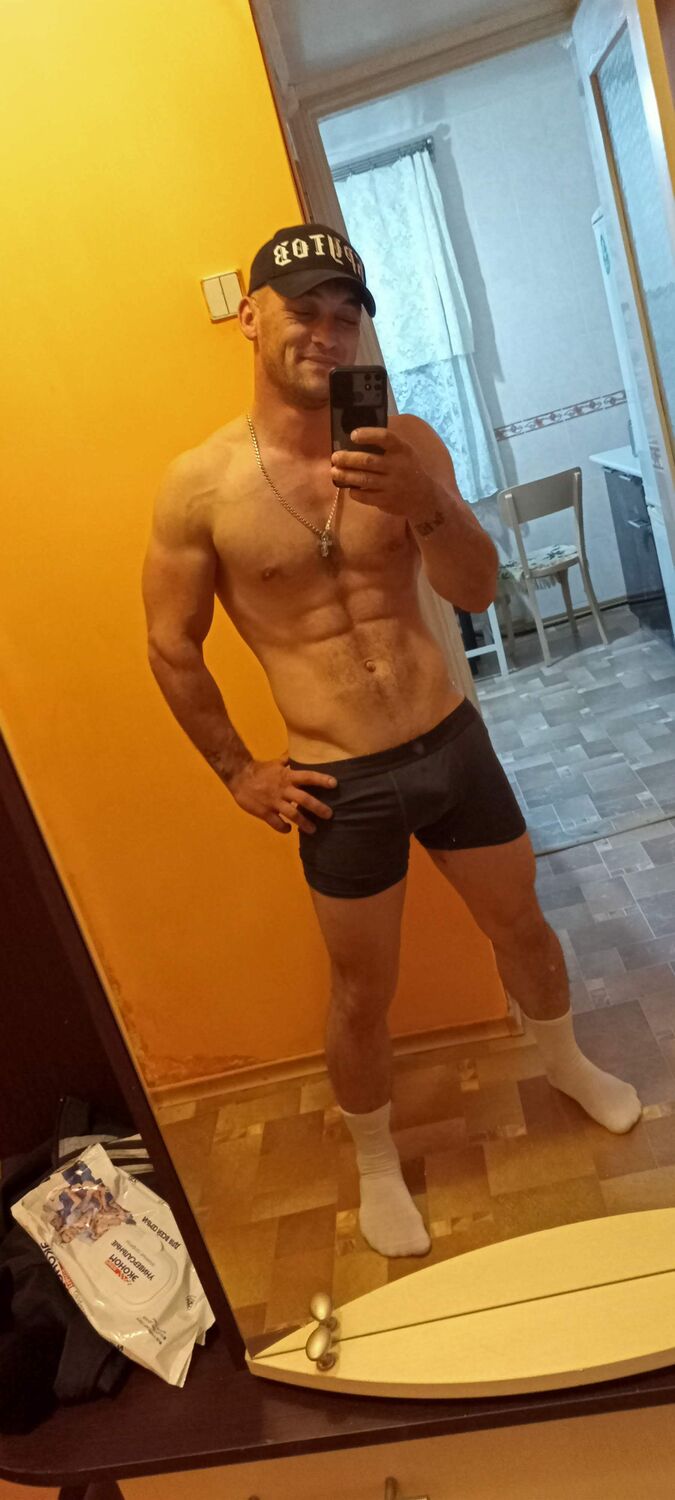  30484523  , 32 ,    