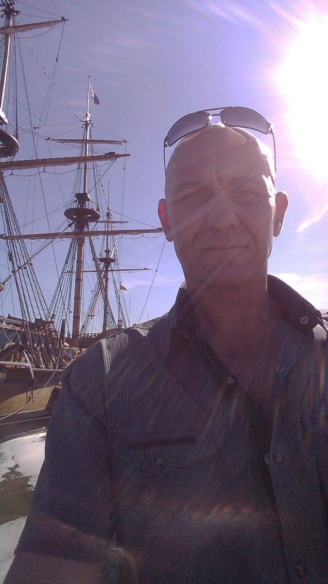 6413663  ANDREI, 57 ,     