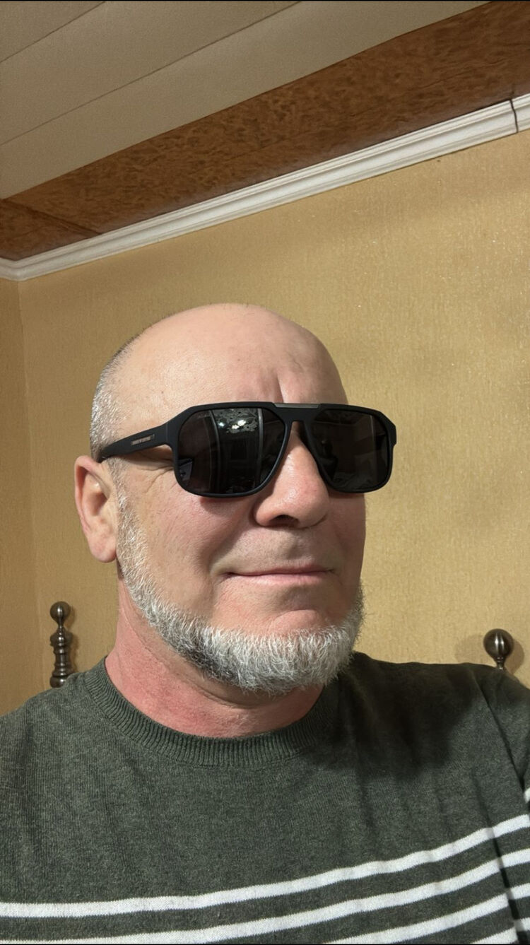  50518823  Magomed, 54 ,    