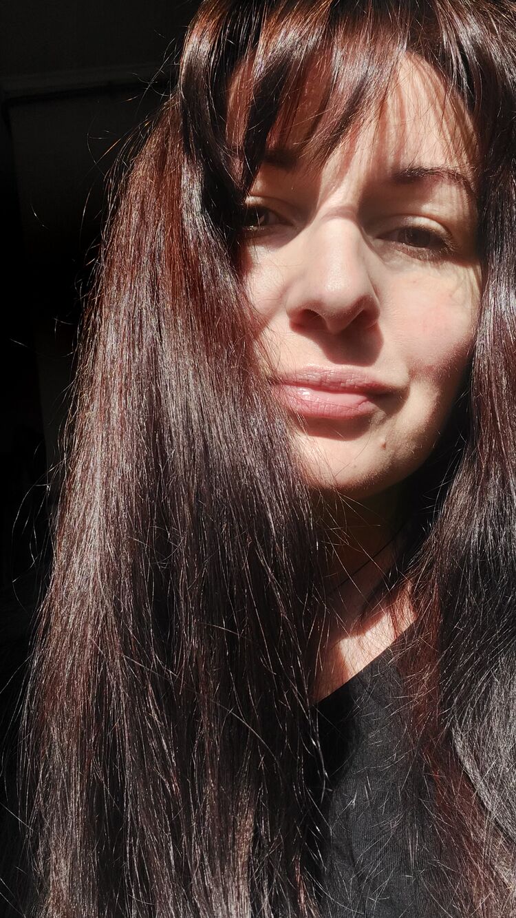  34605043  Elena, 41 ,    
