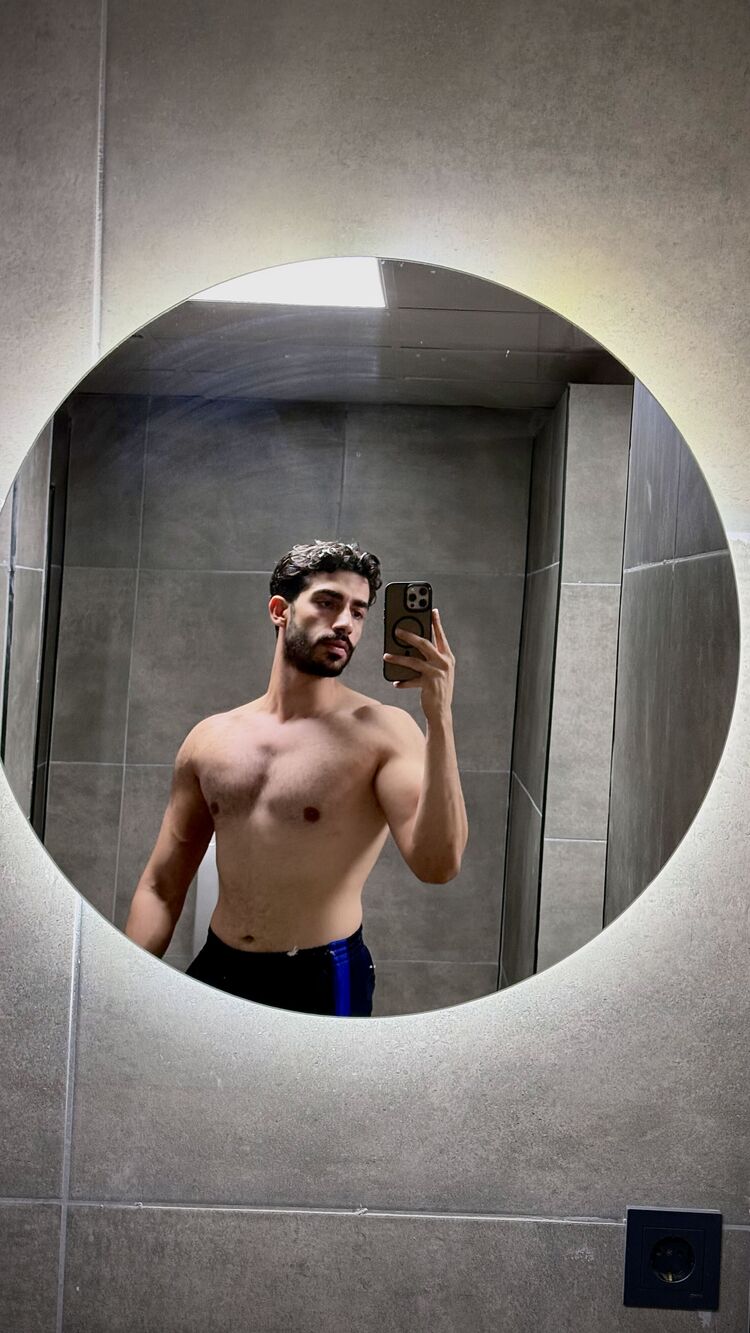  54256233  Nihat, 25 ,    