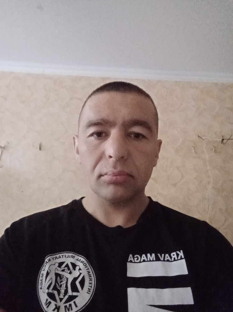  31046633  , 39 ,    