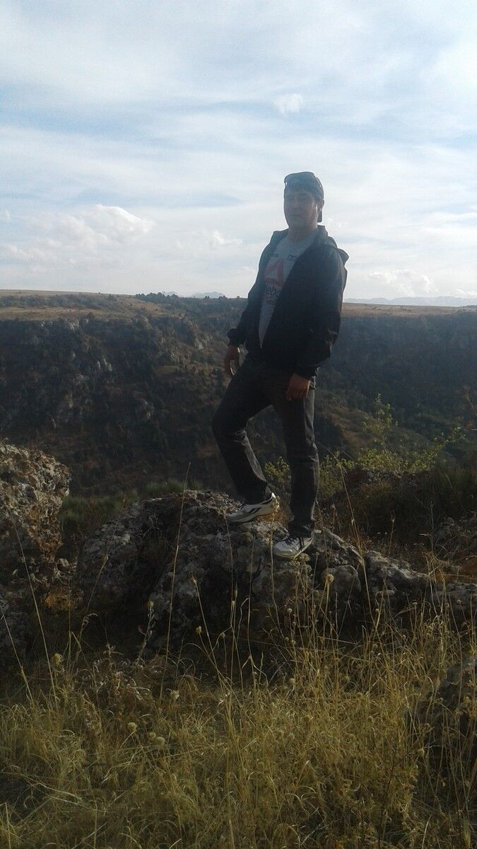  ,   SherXan, 42 ,   ,   , c 