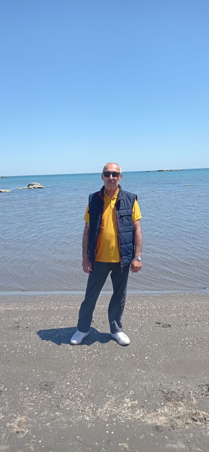  28254663  Etibar, 55 ,    