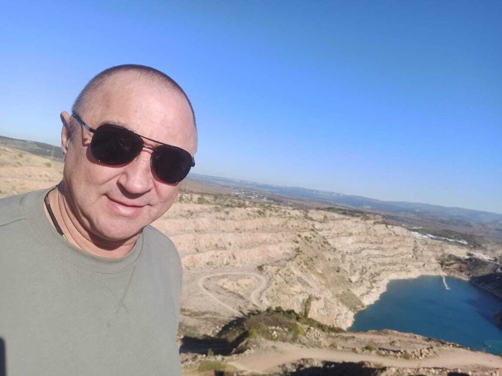  50025983  Sergey, 46 ,    