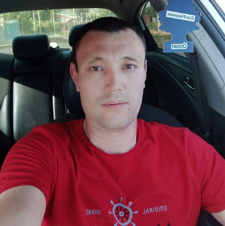  54171283  Dauren, 39 ,    