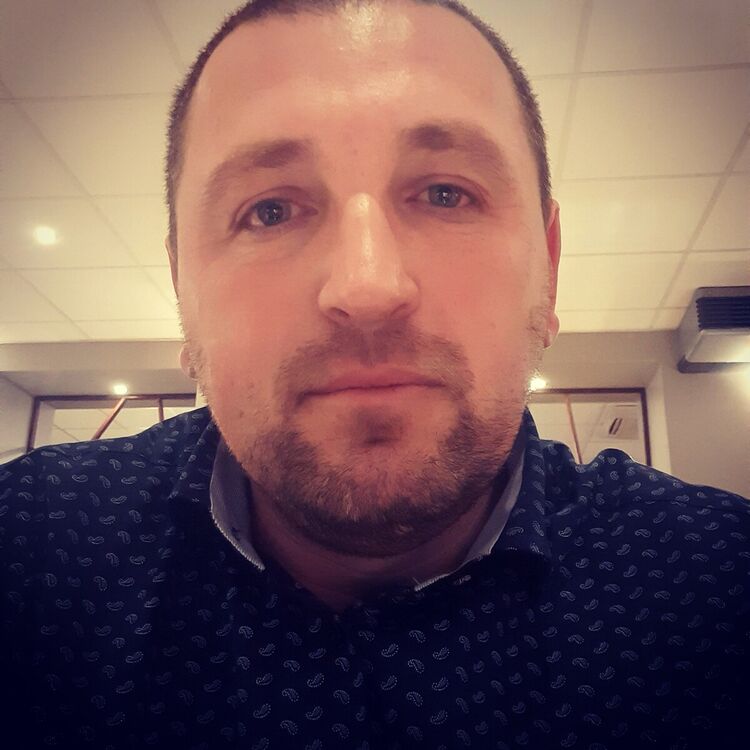  ,   Serj, 41 ,   ,   , c 