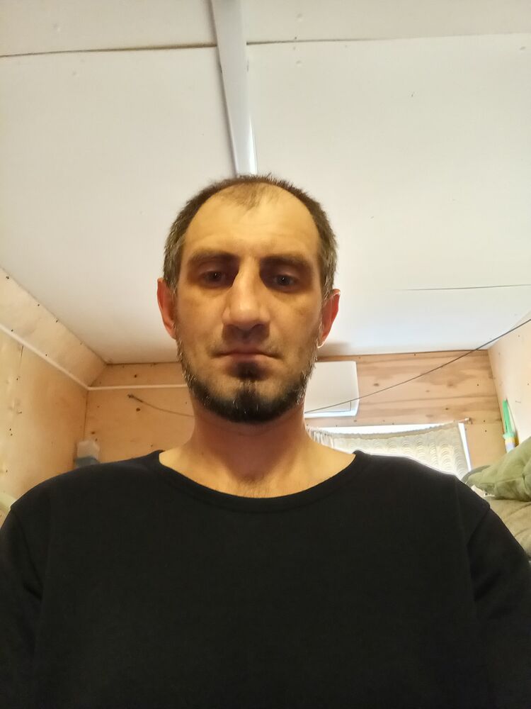  41056433  , 40 ,    