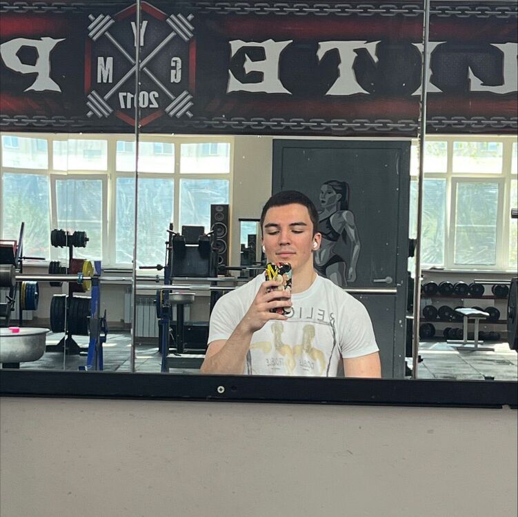  43432333  , 19 ,    