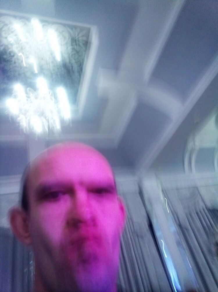  23339693  , 28 ,    