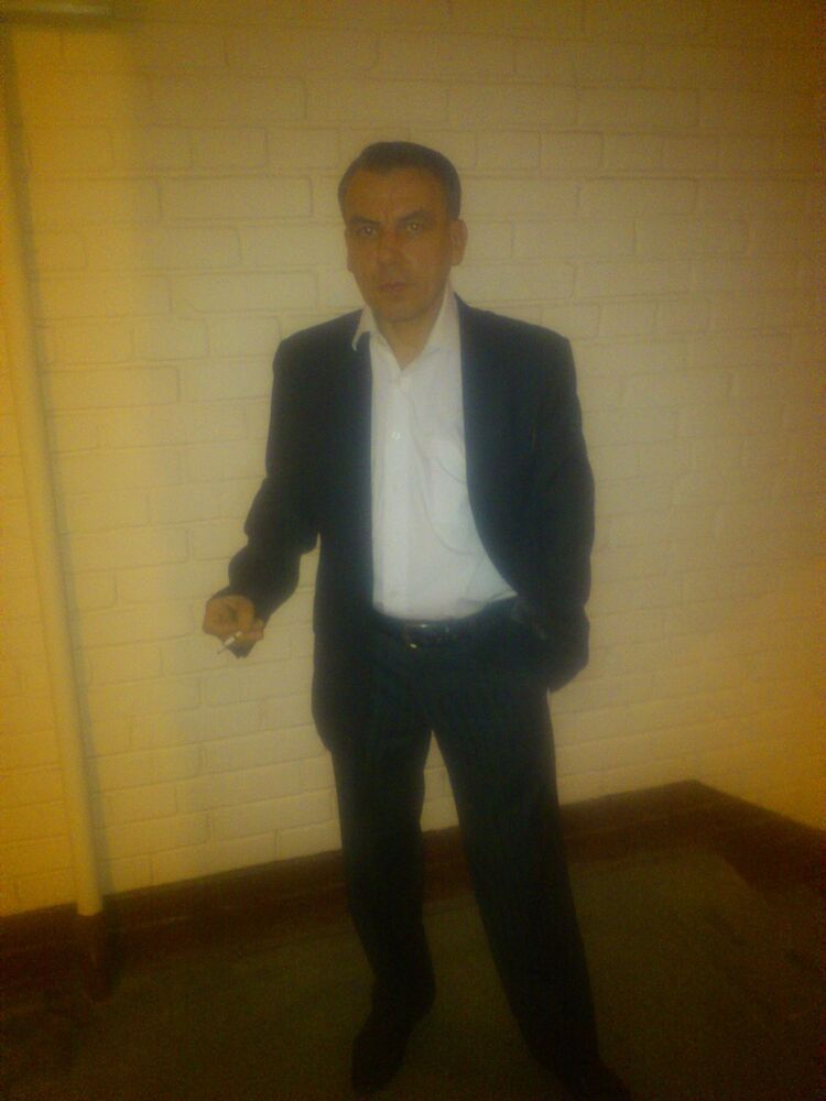  8896433  , 53 ,    -