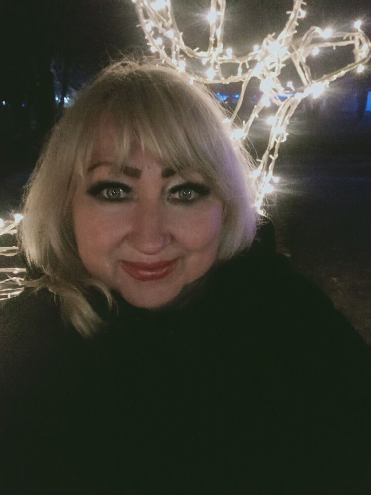  21959993  Larissa, 57 ,    