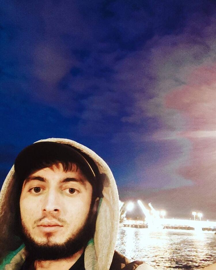  -,   Ruslan, 32 ,   ,   