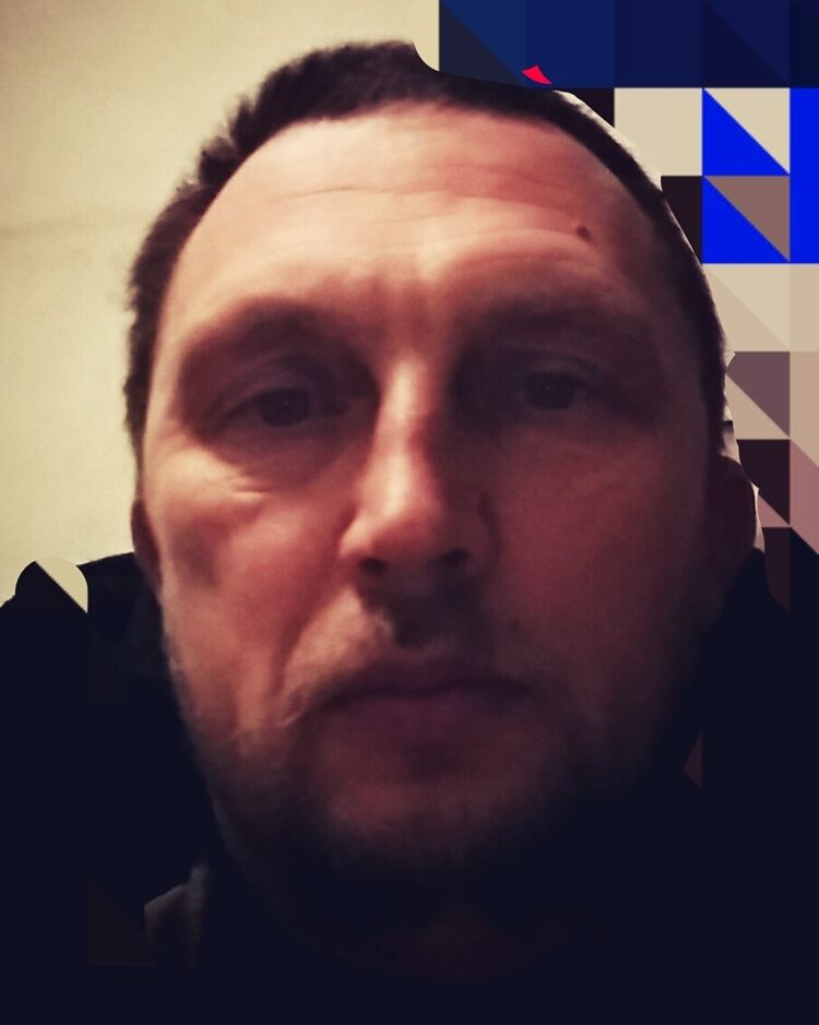  ,   Sergej, 53 ,  