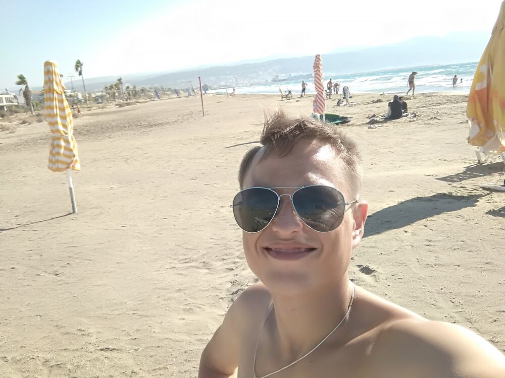  Mercin,   , 28 ,   ,   , c 