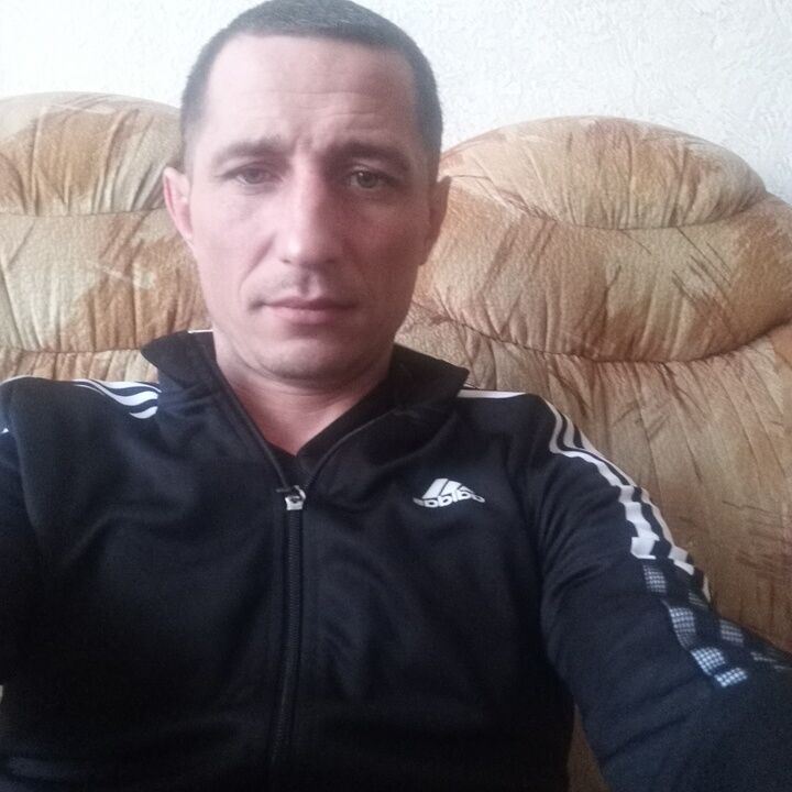  ,   Sergei, 38 ,   ,   , c , 