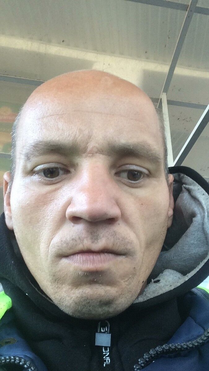  ,   Denis, 44 ,  