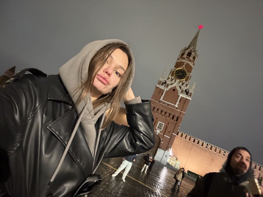  Limassol,   Elena, 27 ,   ,   