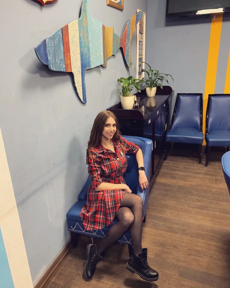  ,   Darina, 29 ,   ,   
