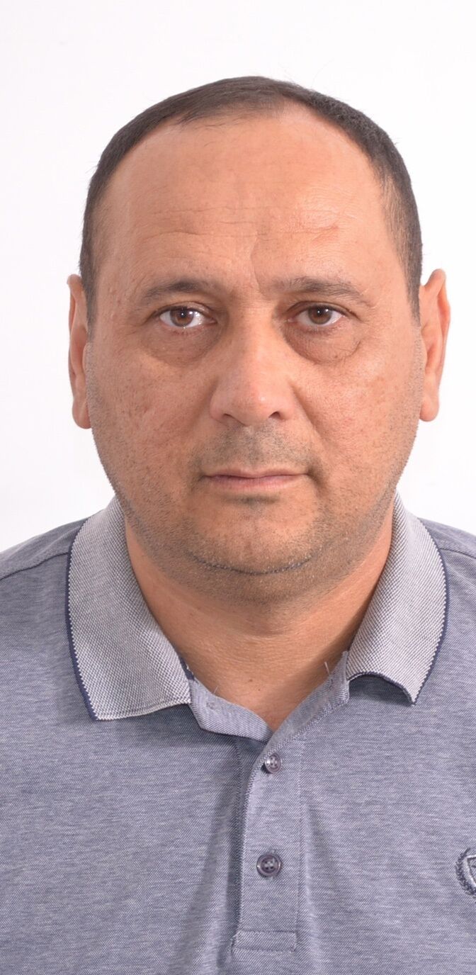  25740623  Shavkat, 51 ,    