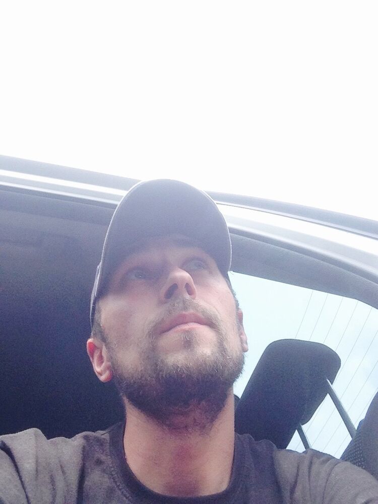 ���� 9898893 ������� �����, 42 ����, ���� ���������� � �����-����������