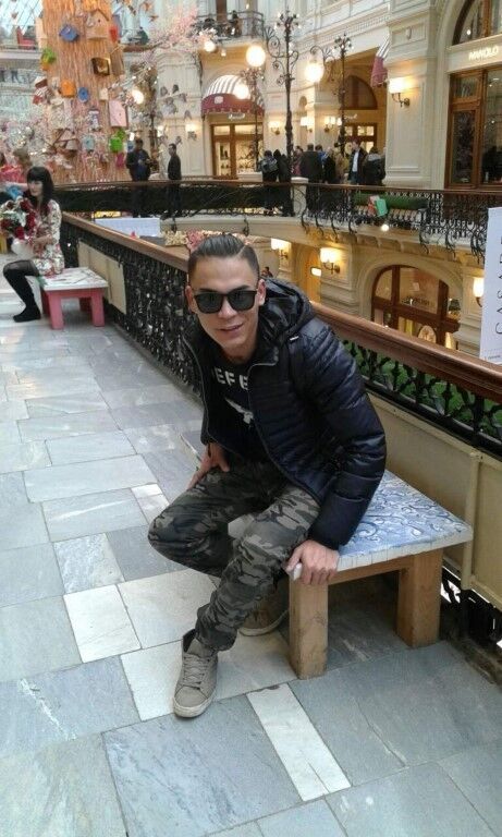 15245163  Azis, 32 ,    