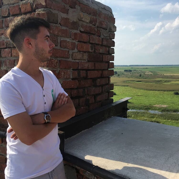  Warszawa,   , 28 ,   ,   
